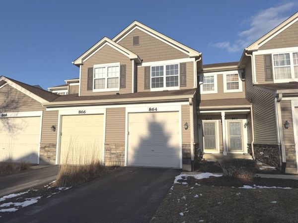 864 GENESEE Drive, Naperville, IL 60563