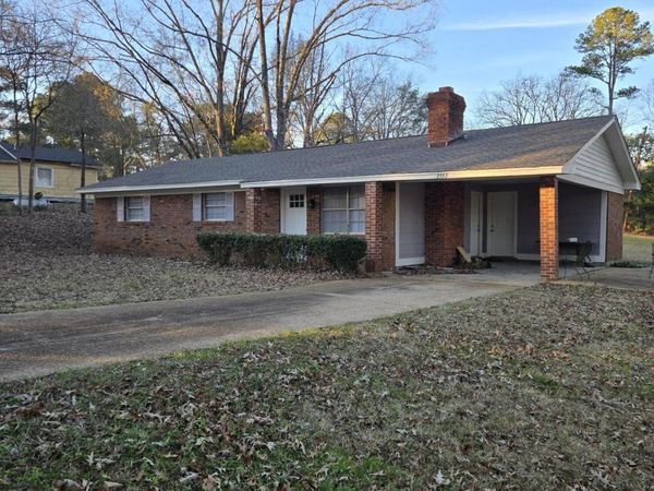 3553 Jones Loop Road, Terry, MS 39170