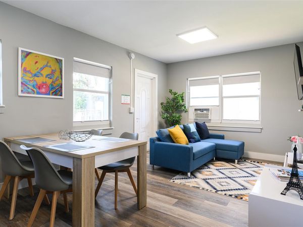 1020 N Victoria Park Road, Unit 26, Fort Lauderdale, FL 33304