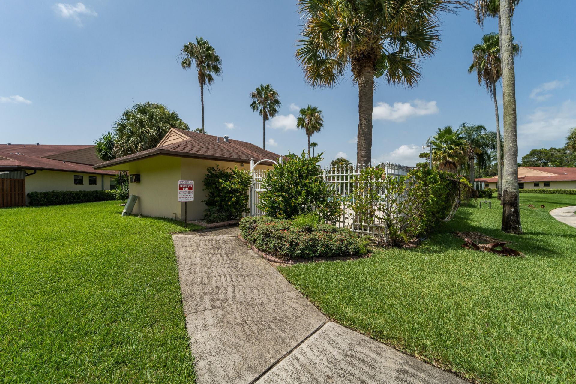 4413 Woodstock Drive, Unit A, West Palm Beach, FL 33409 Photo