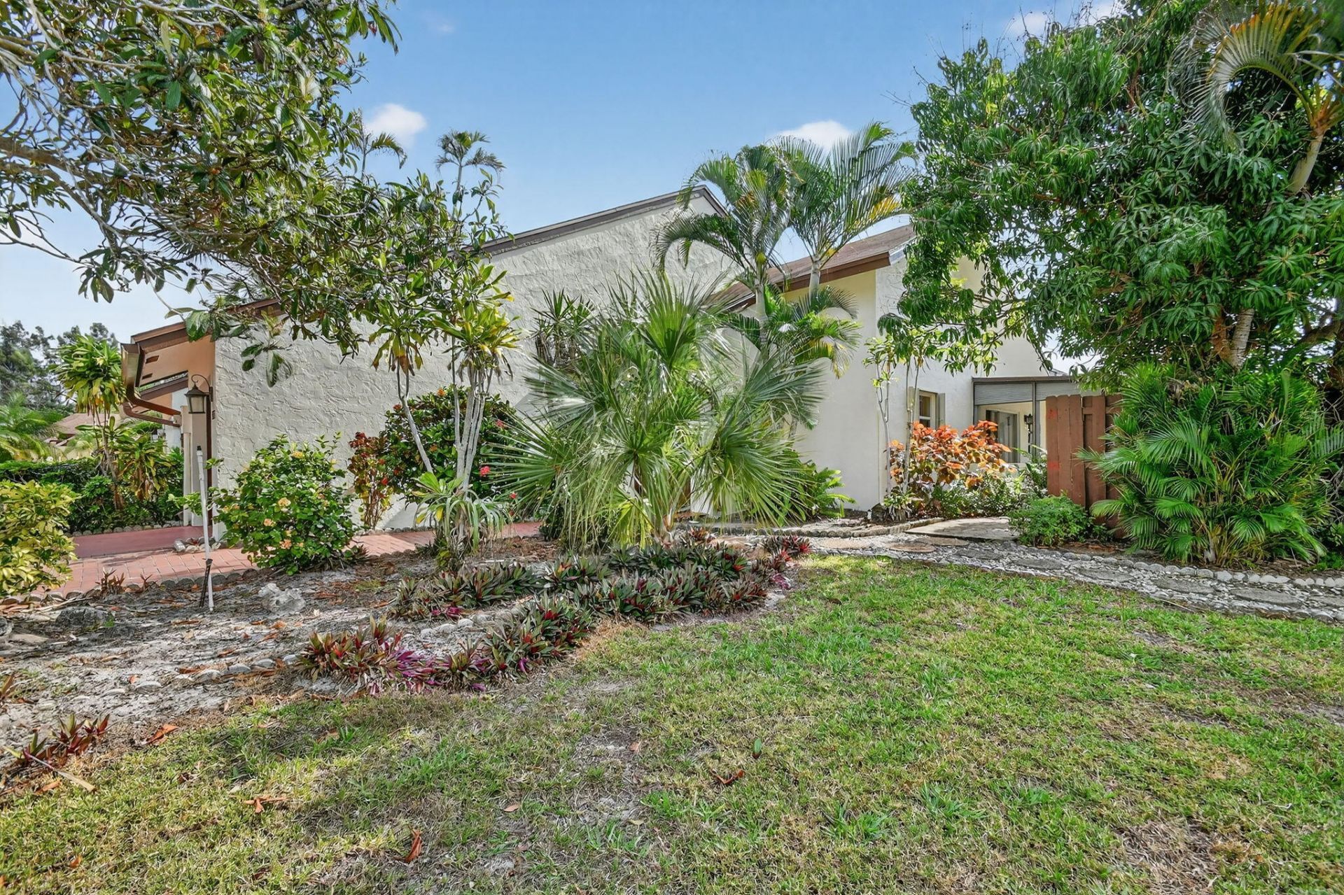 6730 Starkeys Place, Lake Worth, FL 33467 Photo