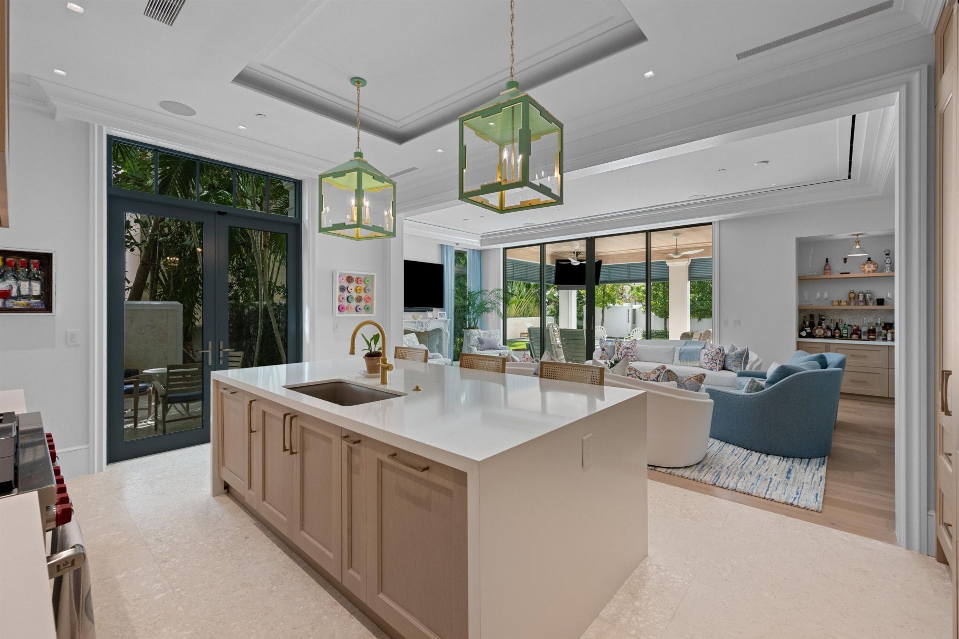 218 Brazilian Avenue, Palm Beach, FL 33480 Photo