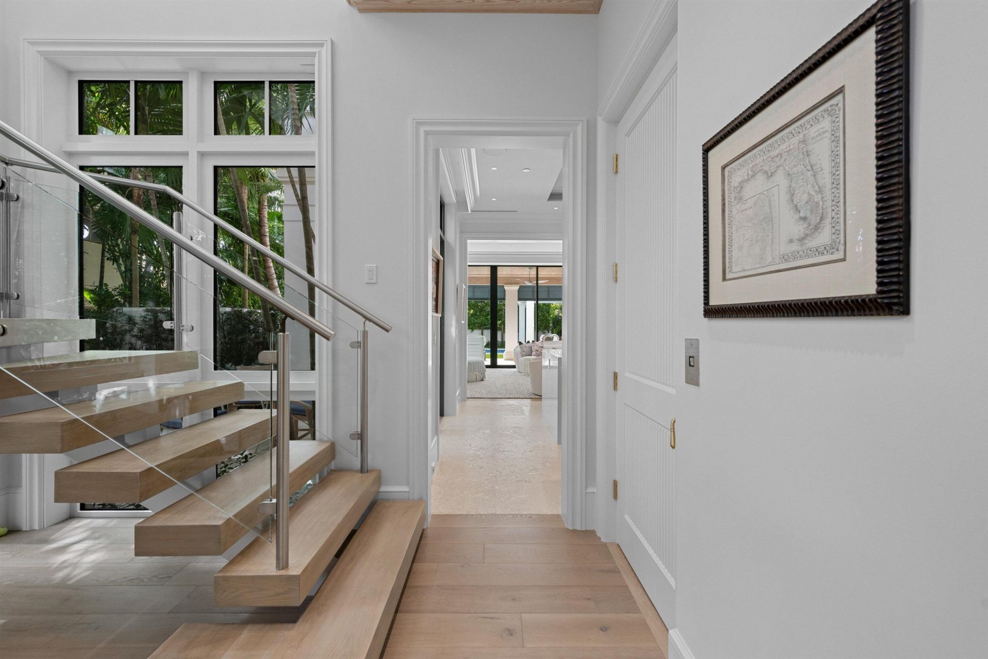 218 Brazilian Avenue, Palm Beach, FL 33480 Photo