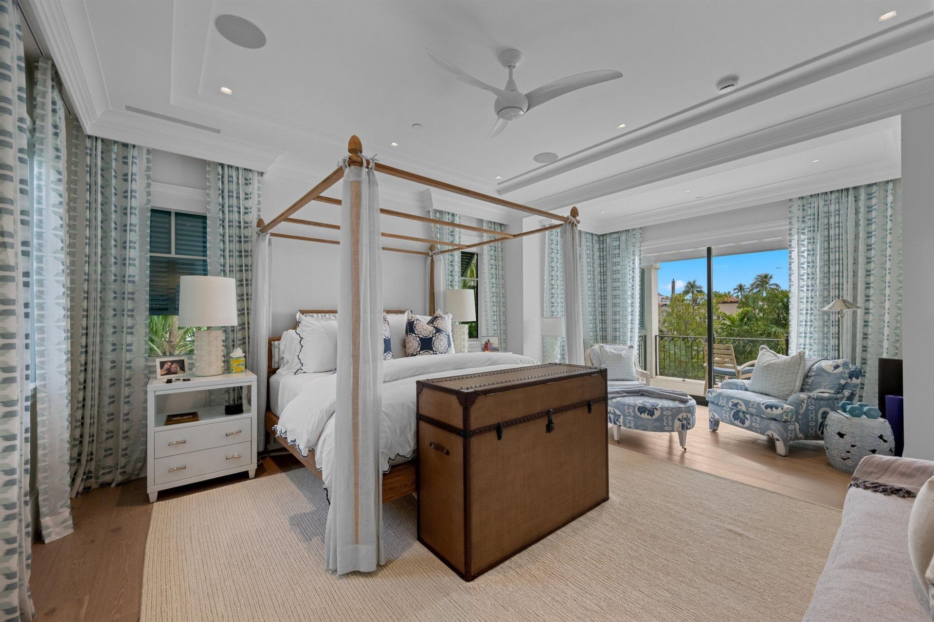 218 Brazilian Avenue, Palm Beach, FL 33480 Photo