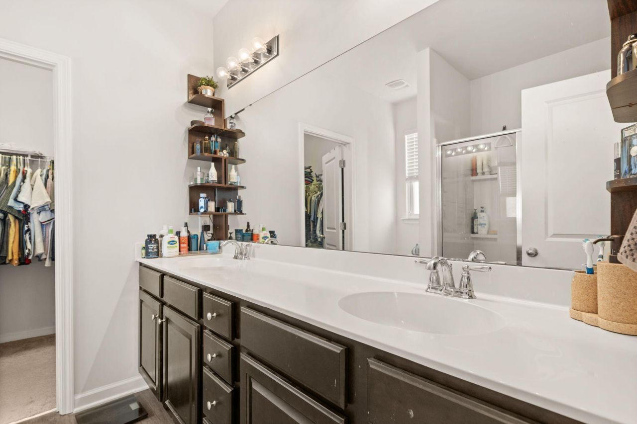 132 Wild Holly Drive Photo 13