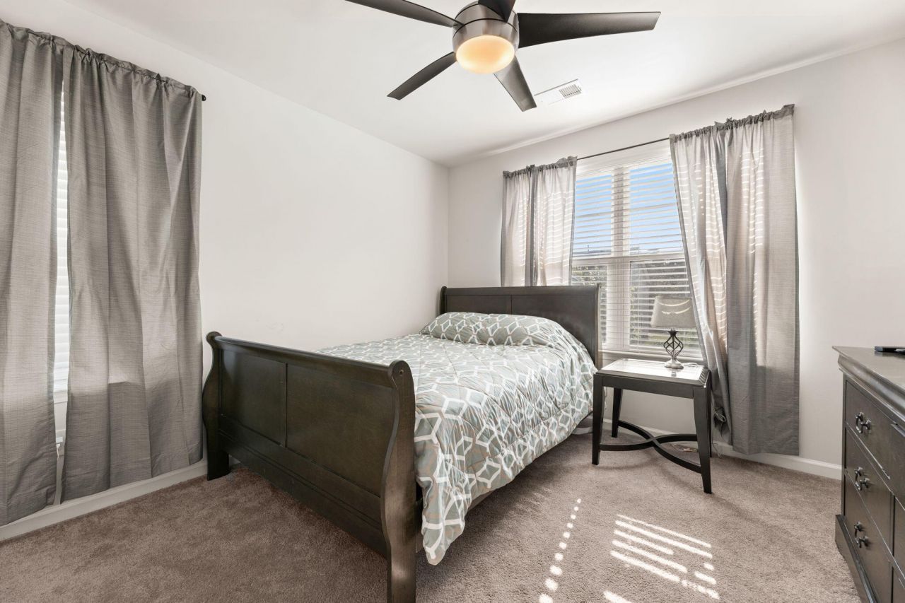 132 Wild Holly Drive Photo 19