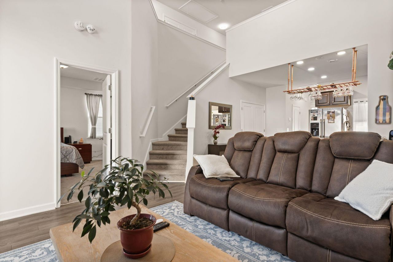 132 Wild Holly Drive Photo 8