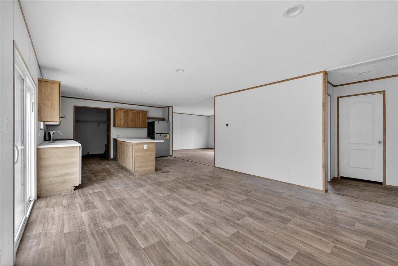 240 Johnson Lane Photo 14