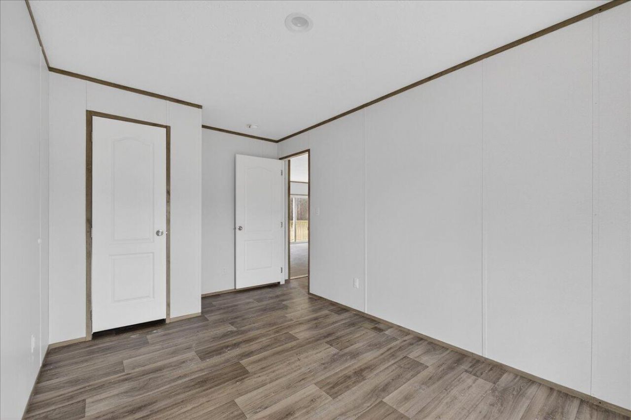 240 Johnson Lane Photo 20