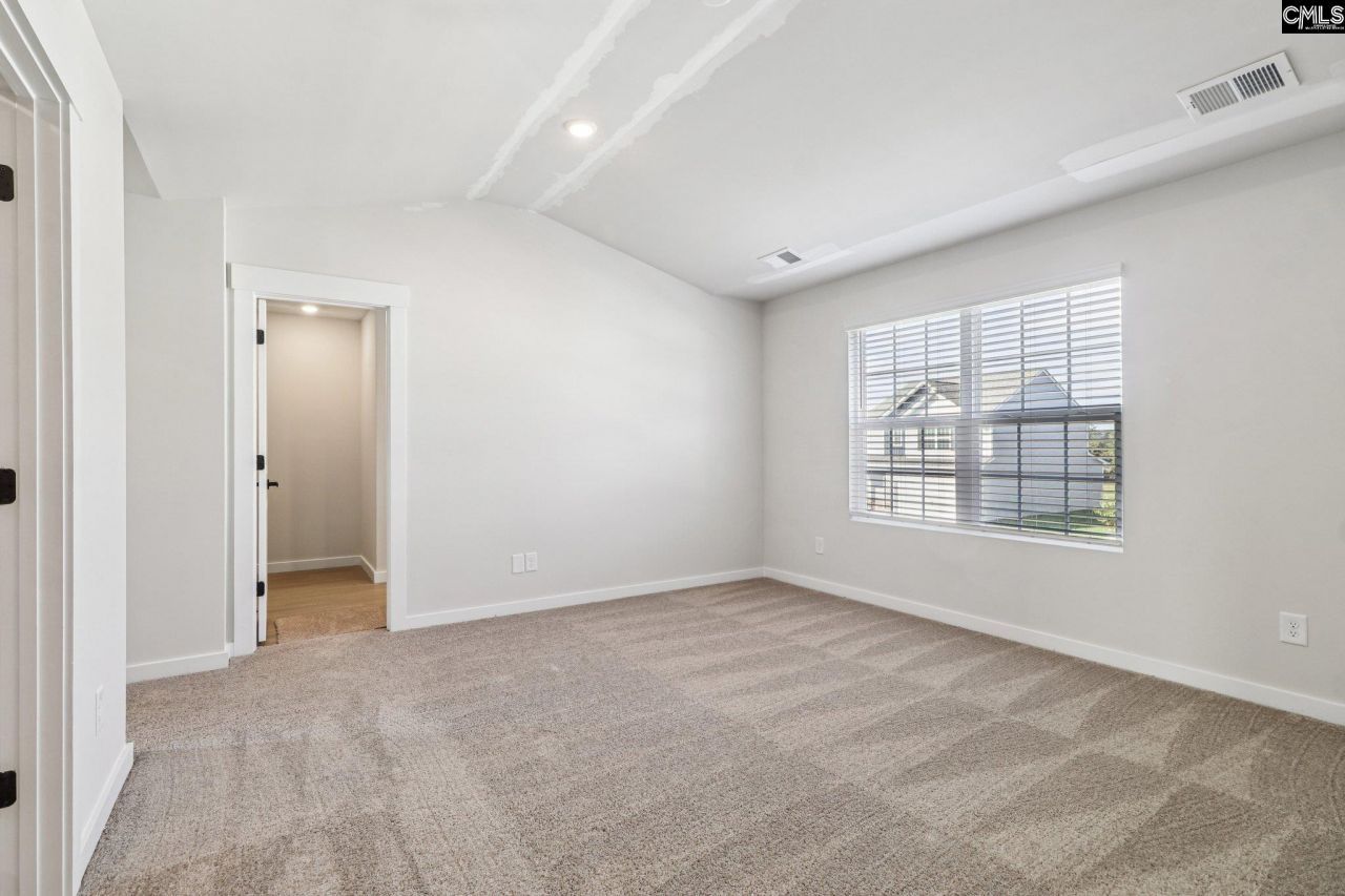 107 Sundew Road Photo 5