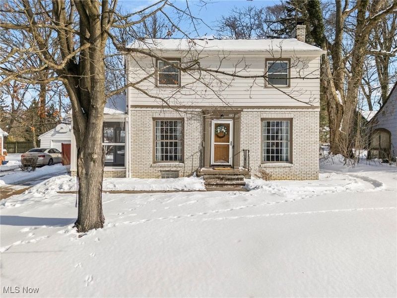 687 Crestview Avenue, Akron, OH 44320 Photo 2