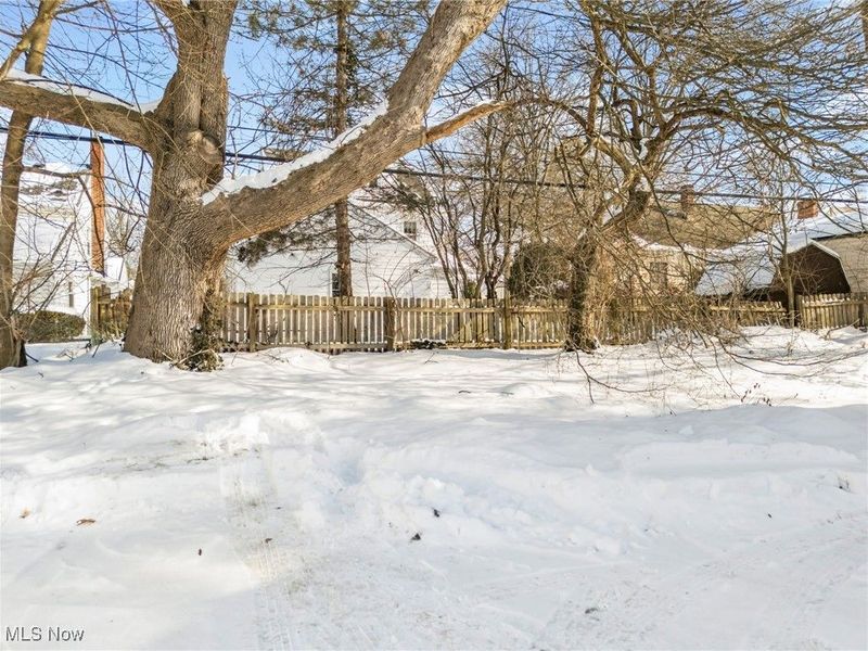 687 Crestview Avenue, Akron, OH 44320 Photo 30