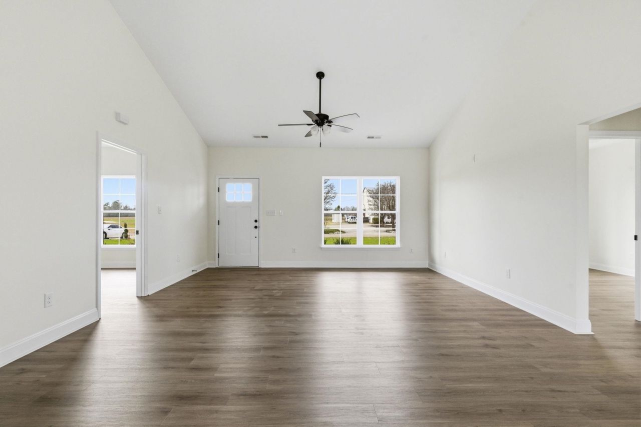 1503 Harrelson Rd. Photo 7