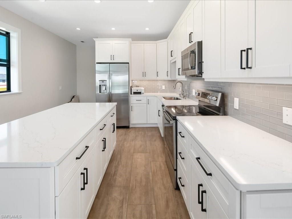 232 Harbor Pl N, Goodland, FL 34140 Photo