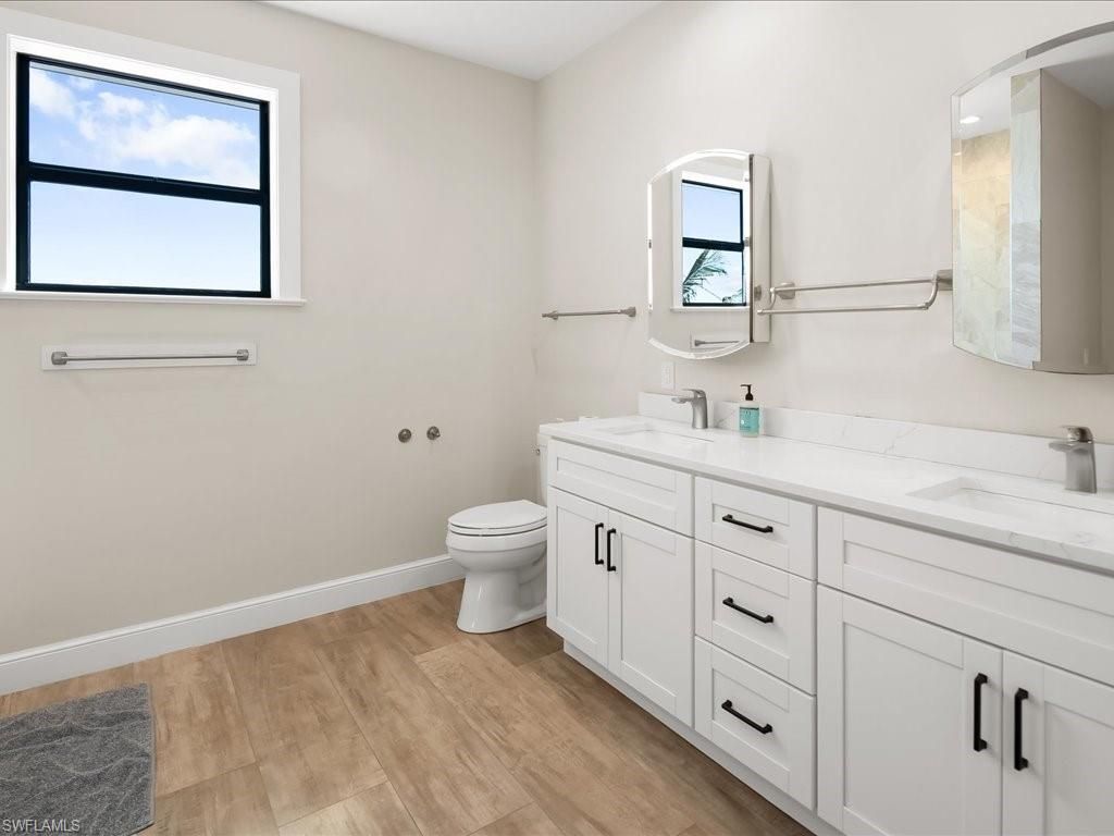 232 Harbor Pl N, Goodland, FL 34140 Photo