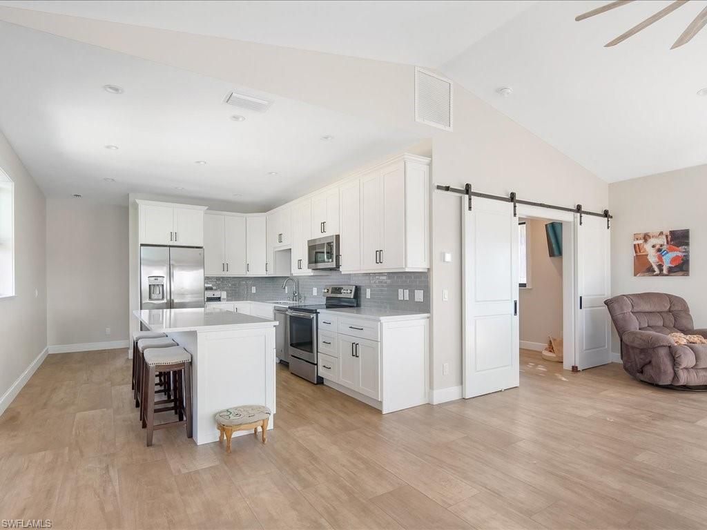 232 Harbor Pl N, Goodland, FL 34140 Photo