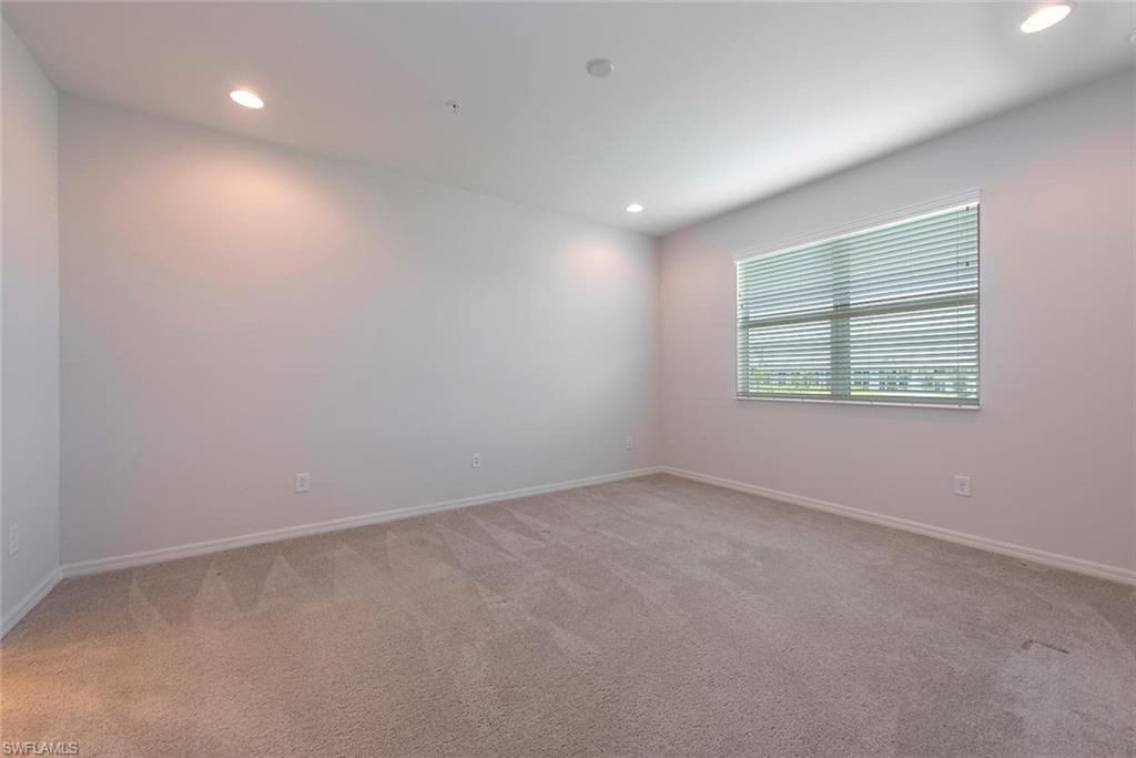 6972 Avalon Cir, Unit 1007, Naples, FL 34112 Photo