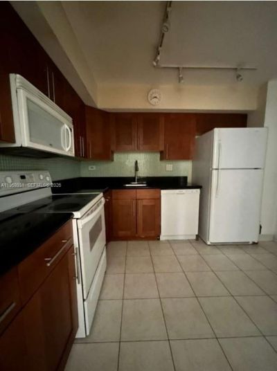 251 174th St , Unit 609, Sunny Isles Beach, FL 33160 Photo