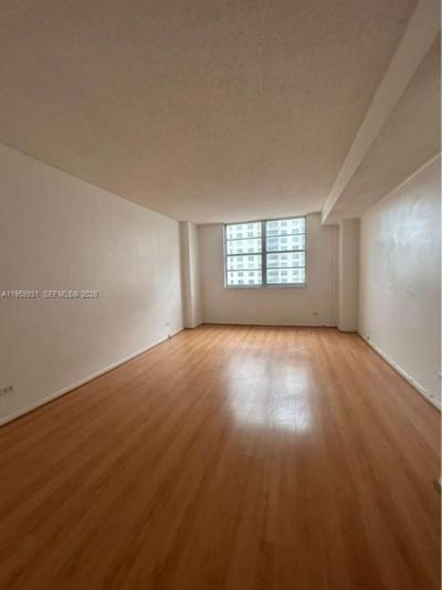 251 174th St , Unit 609, Sunny Isles Beach, FL 33160 Photo