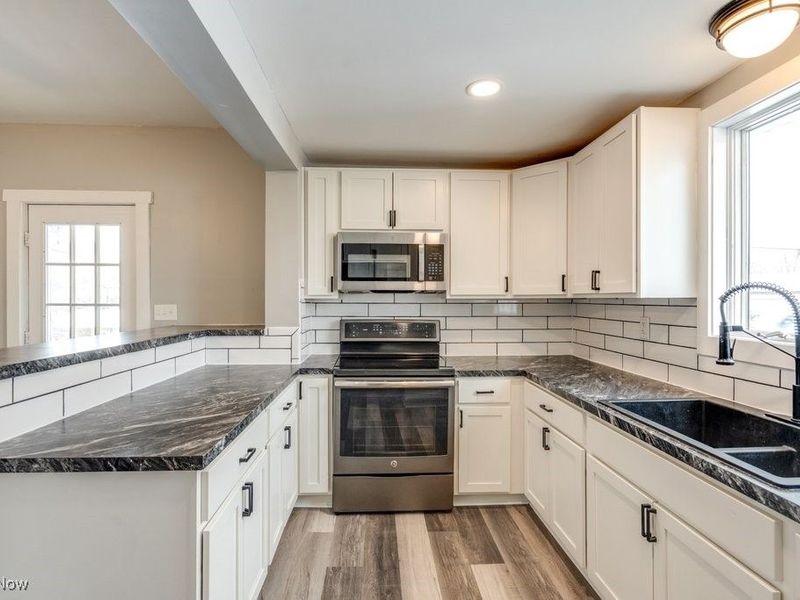 124 3rd Street SW, Strasburg, OH 44680 Photo 10