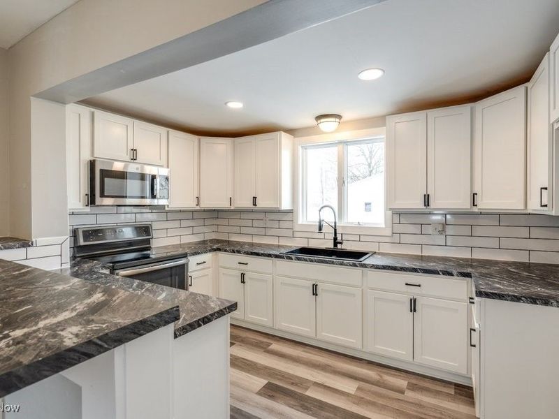 124 3rd Street SW, Strasburg, OH 44680 Photo 14