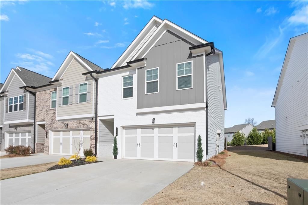 5209 Fox Den Road, Oakwood, GA 30566 Main Photo