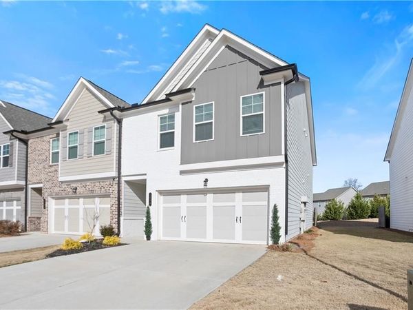 5209 Fox Den Road, Oakwood, GA 30566