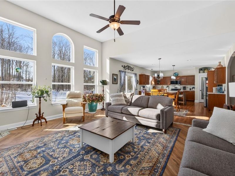 104 Bentwood Drive, Chardon, OH 44024 Photo 19