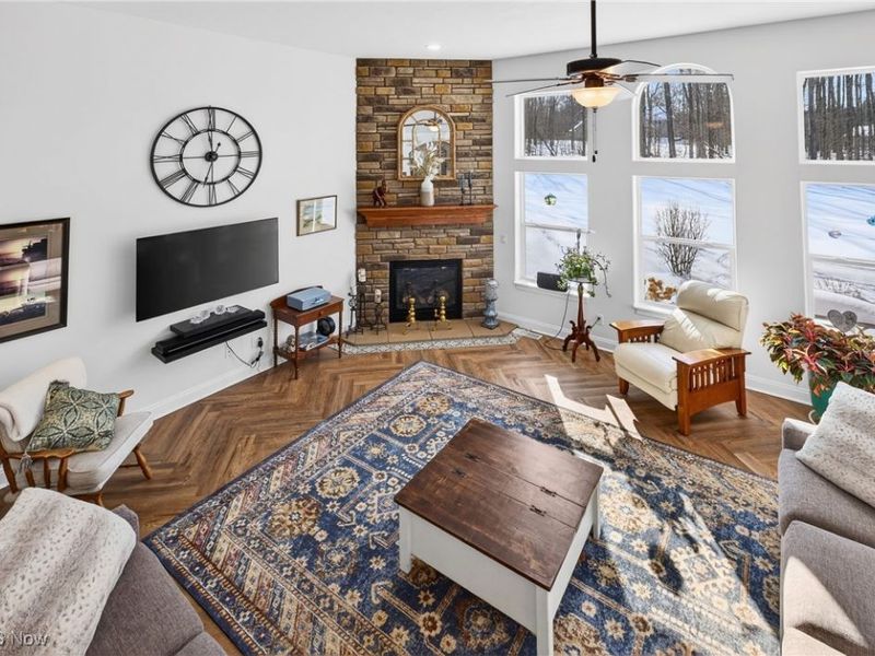 104 Bentwood Drive, Chardon, OH 44024 Photo 21