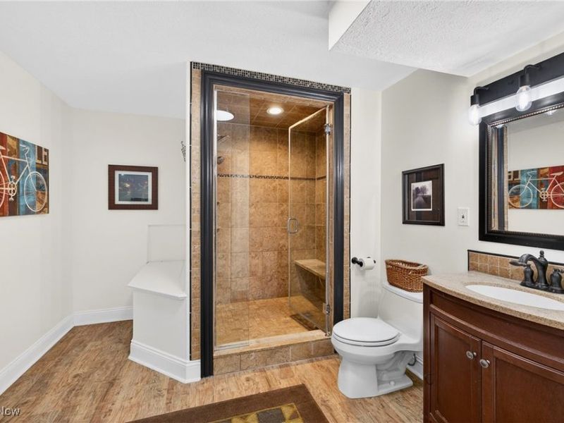 104 Bentwood Drive, Chardon, OH 44024 Photo 34