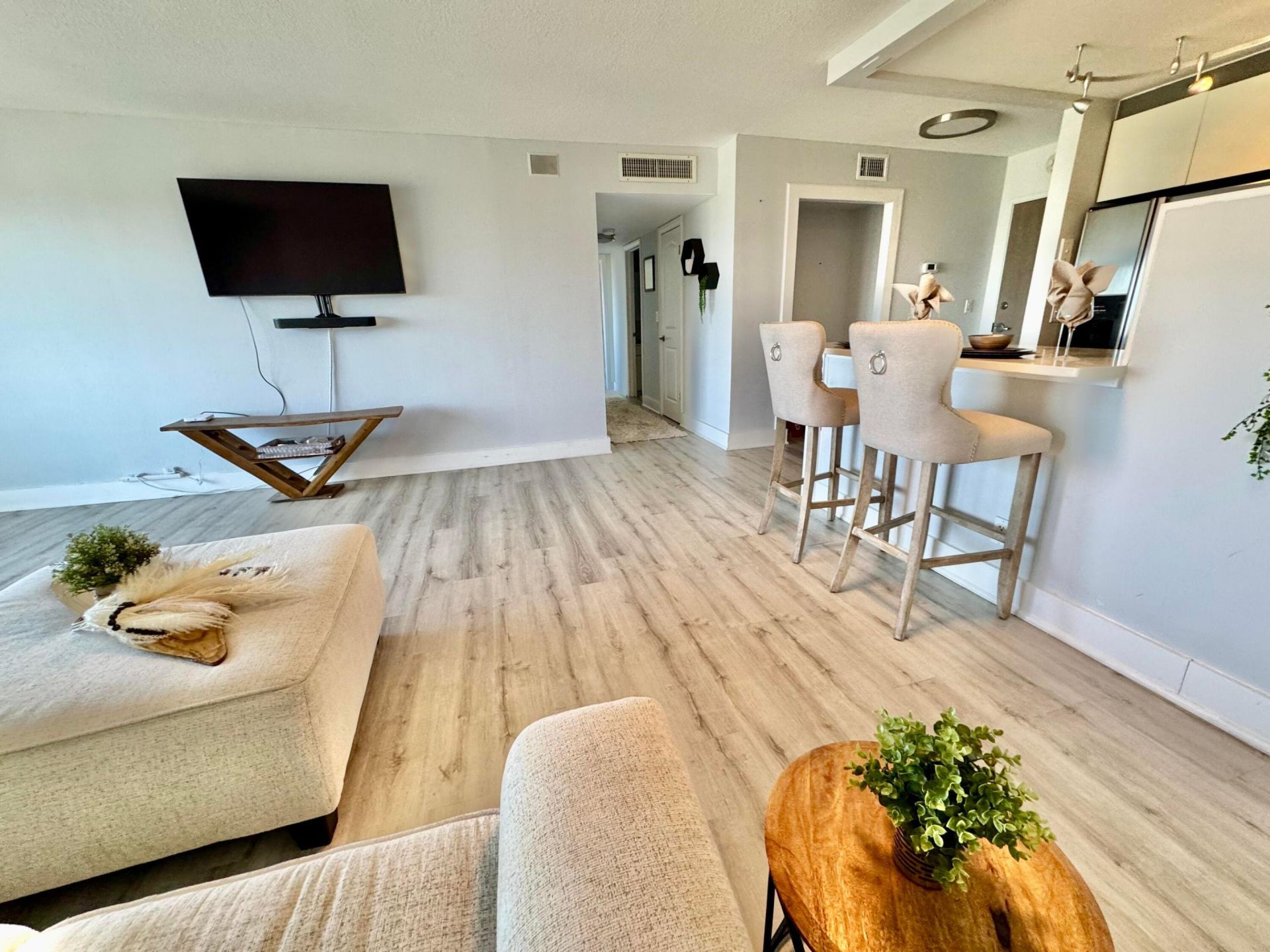 340 Sunset Drive, Unit 1506, Fort Lauderdale, FL 33301 Photo