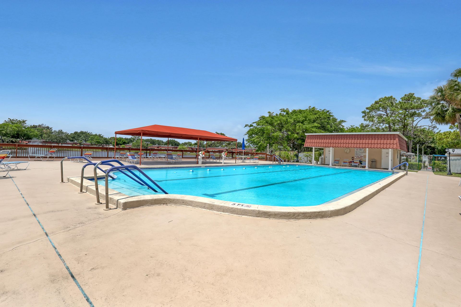 553 Covered Bridge Boulevard, Lake Worth, FL 33467 Photo