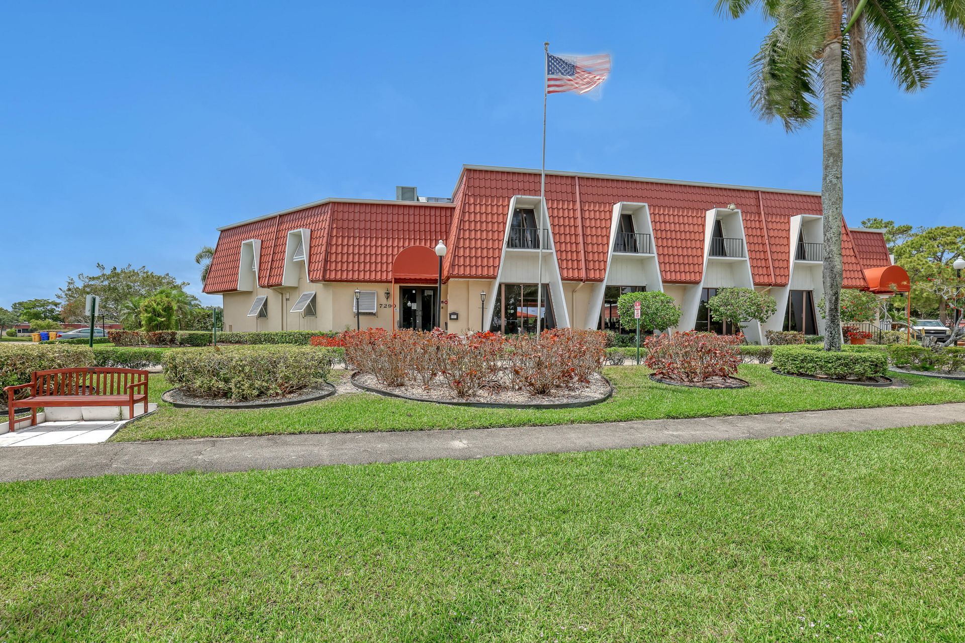 553 Covered Bridge Boulevard, Lake Worth, FL 33467 Photo