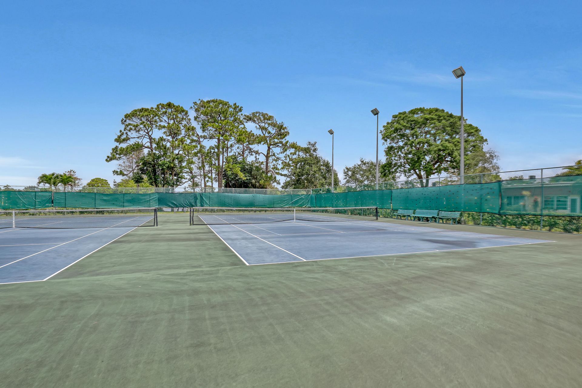 553 Covered Bridge Boulevard, Lake Worth, FL 33467 Photo