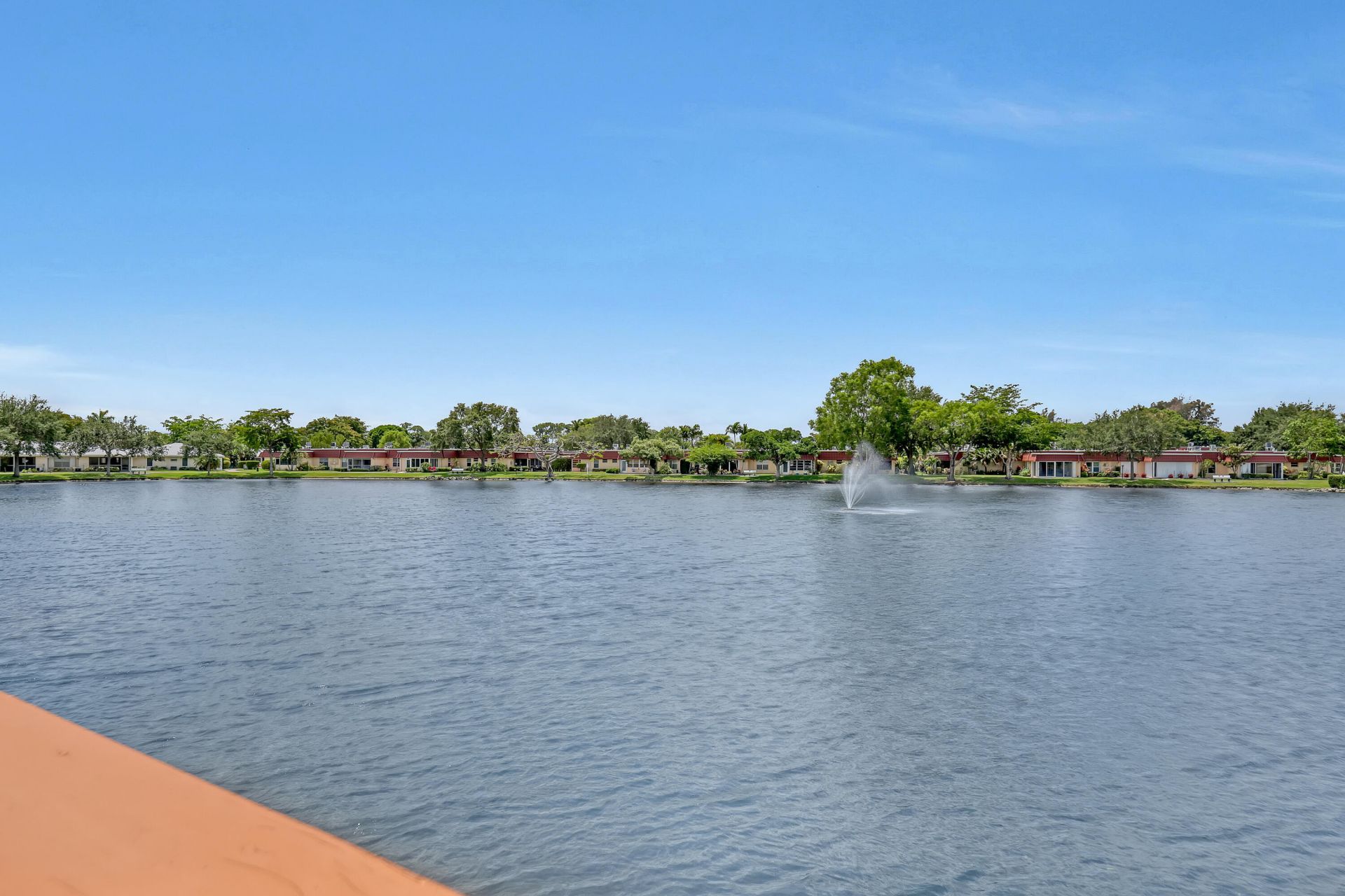 553 Covered Bridge Boulevard, Lake Worth, FL 33467 Photo