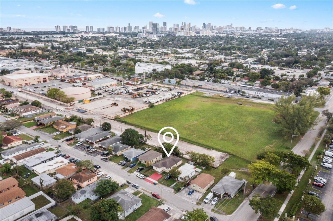 745 NW 3rd Ct , Hallandale Beach, FL 33009 Photo