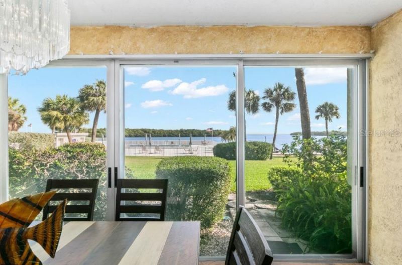 605 Sutton Place, Unit 102, Longboat Key, FL 34228 Photo
