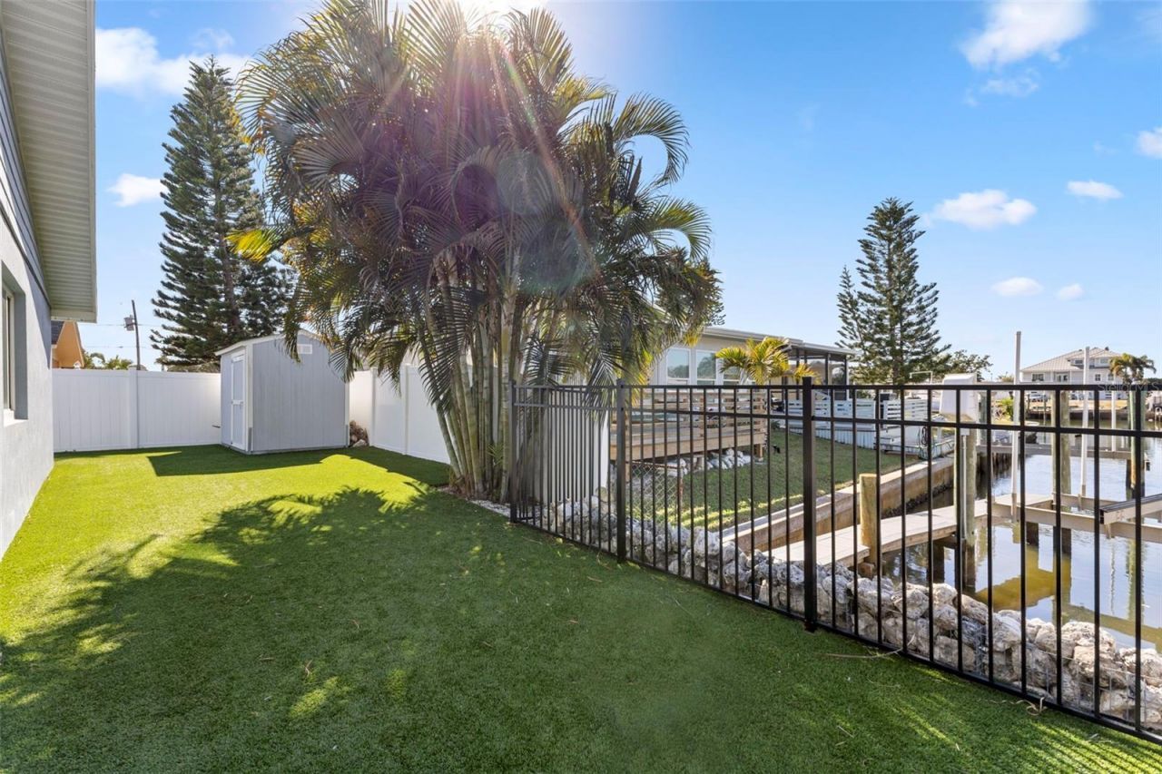 312 Westwinds Drive, Palm Harbor, FL 34683 Photo