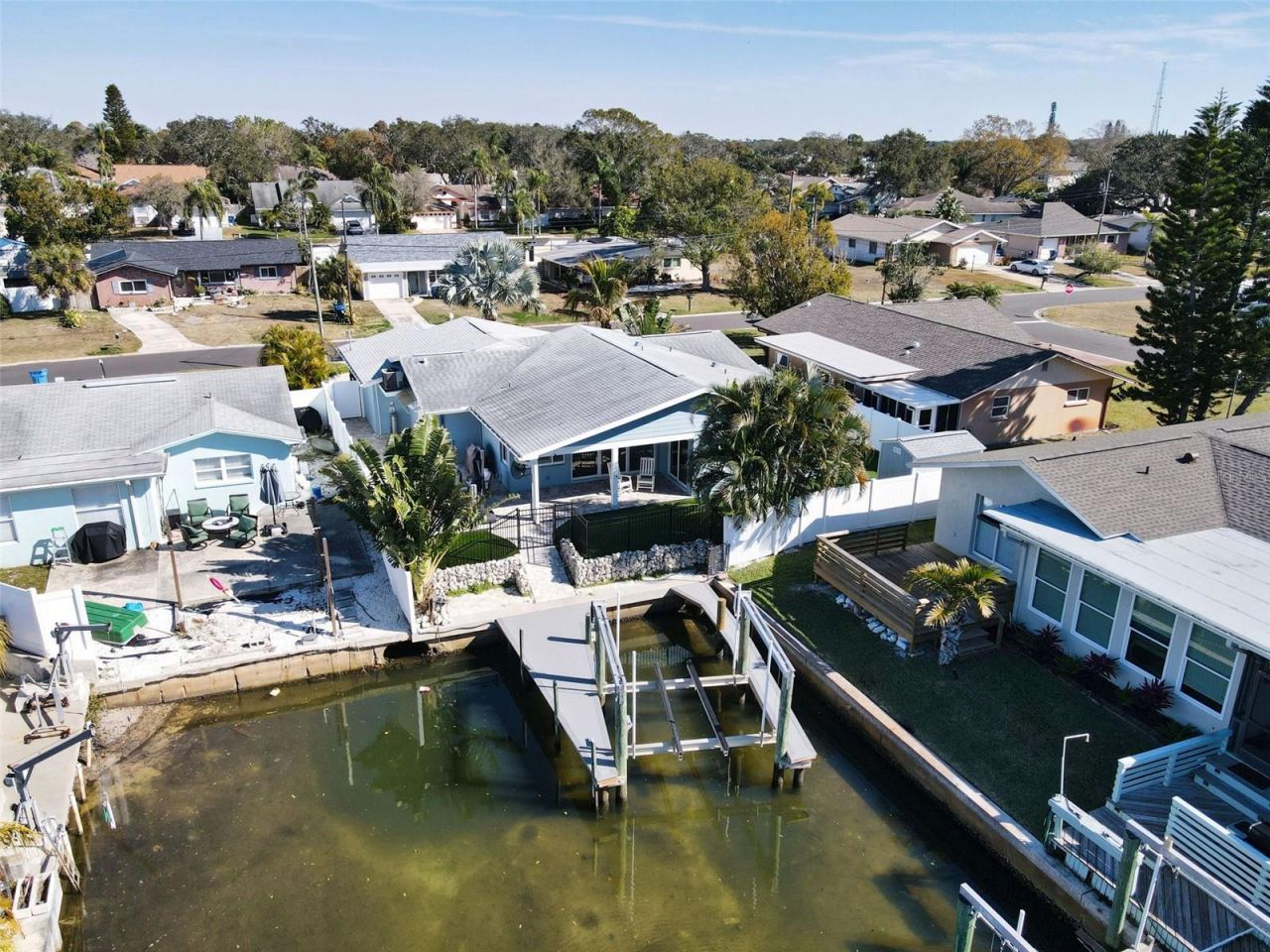 312 Westwinds Drive, Palm Harbor, FL 34683 Photo