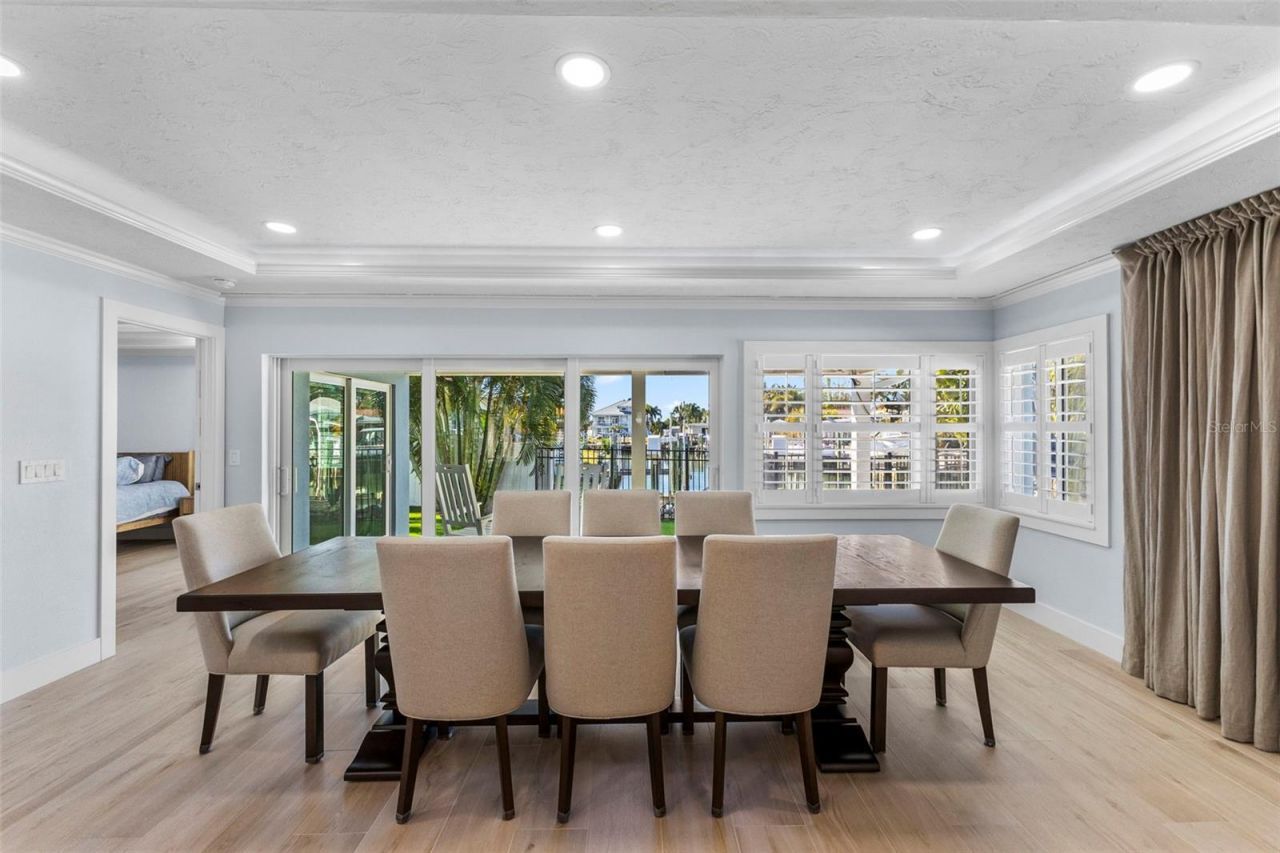 312 Westwinds Drive, Palm Harbor, FL 34683 Photo