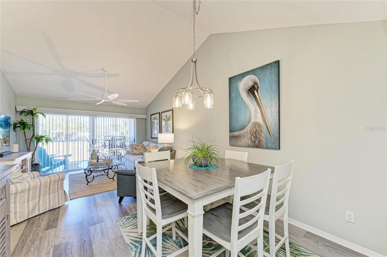 431 Cerromar Lane, Unit 446, Venice, FL 34293 Photo