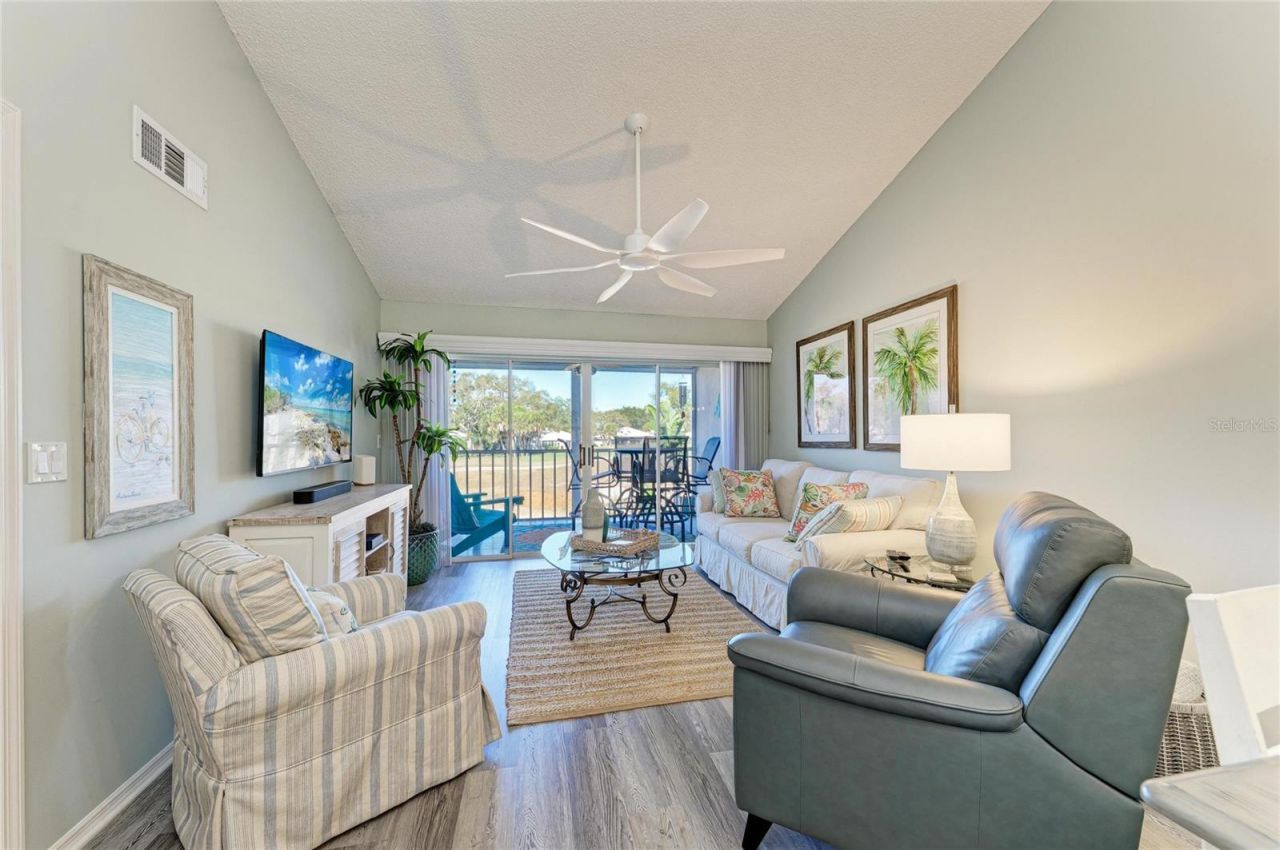 431 Cerromar Lane, Unit 446, Venice, FL 34293 Photo