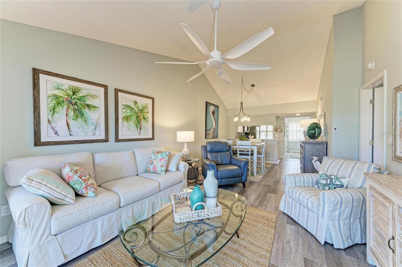 431 Cerromar Lane, Unit 446, Venice, FL 34293 Photo