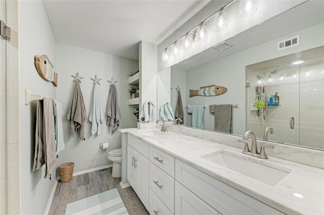 431 Cerromar Lane, Unit 446, Venice, FL 34293 Photo