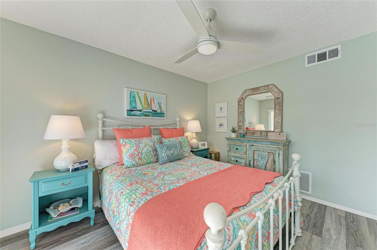 431 Cerromar Lane, Unit 446, Venice, FL 34293 Photo