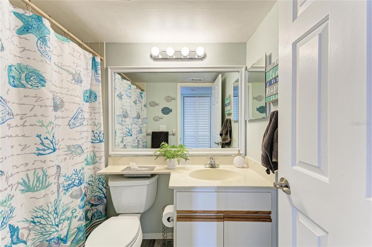 431 Cerromar Lane, Unit 446, Venice, FL 34293 Photo