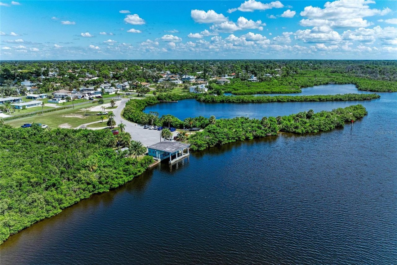 431 Cerromar Lane, Unit 446, Venice, FL 34293 Photo