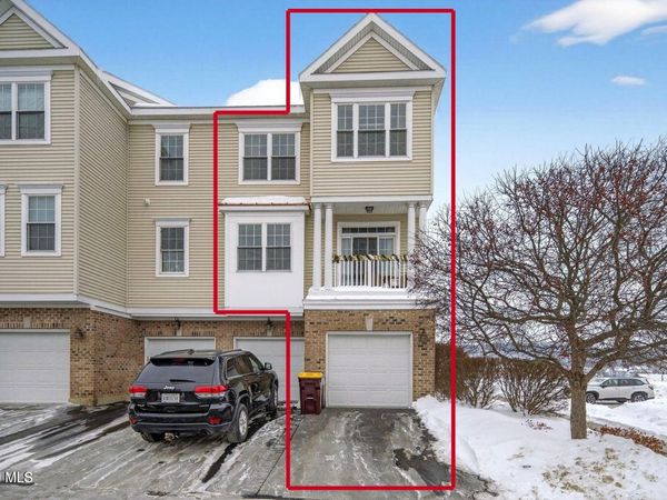 4201 Admirals Walk Drive, Cohoes, NY 12047