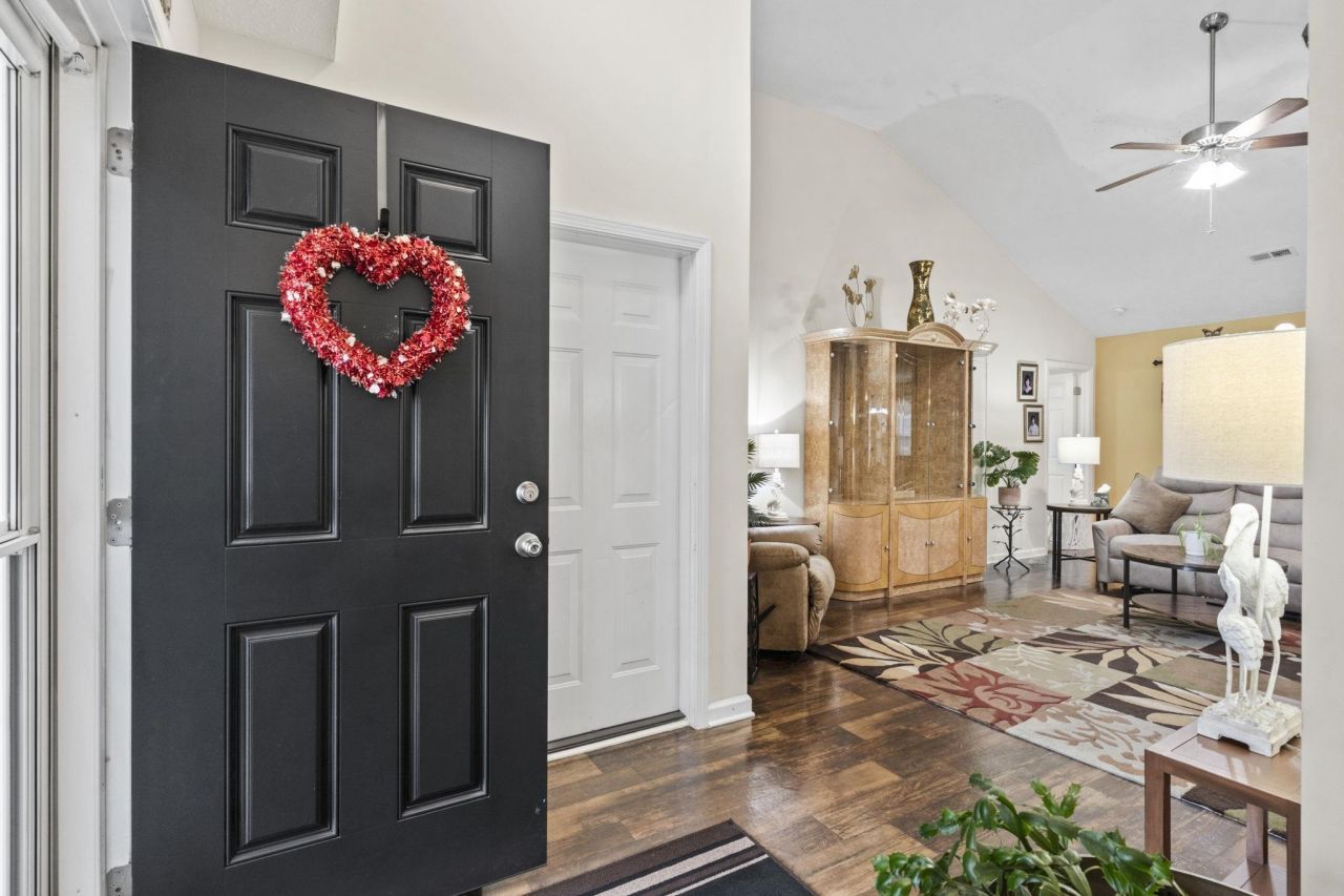 345 Carolina Springs Ct. Photo 6