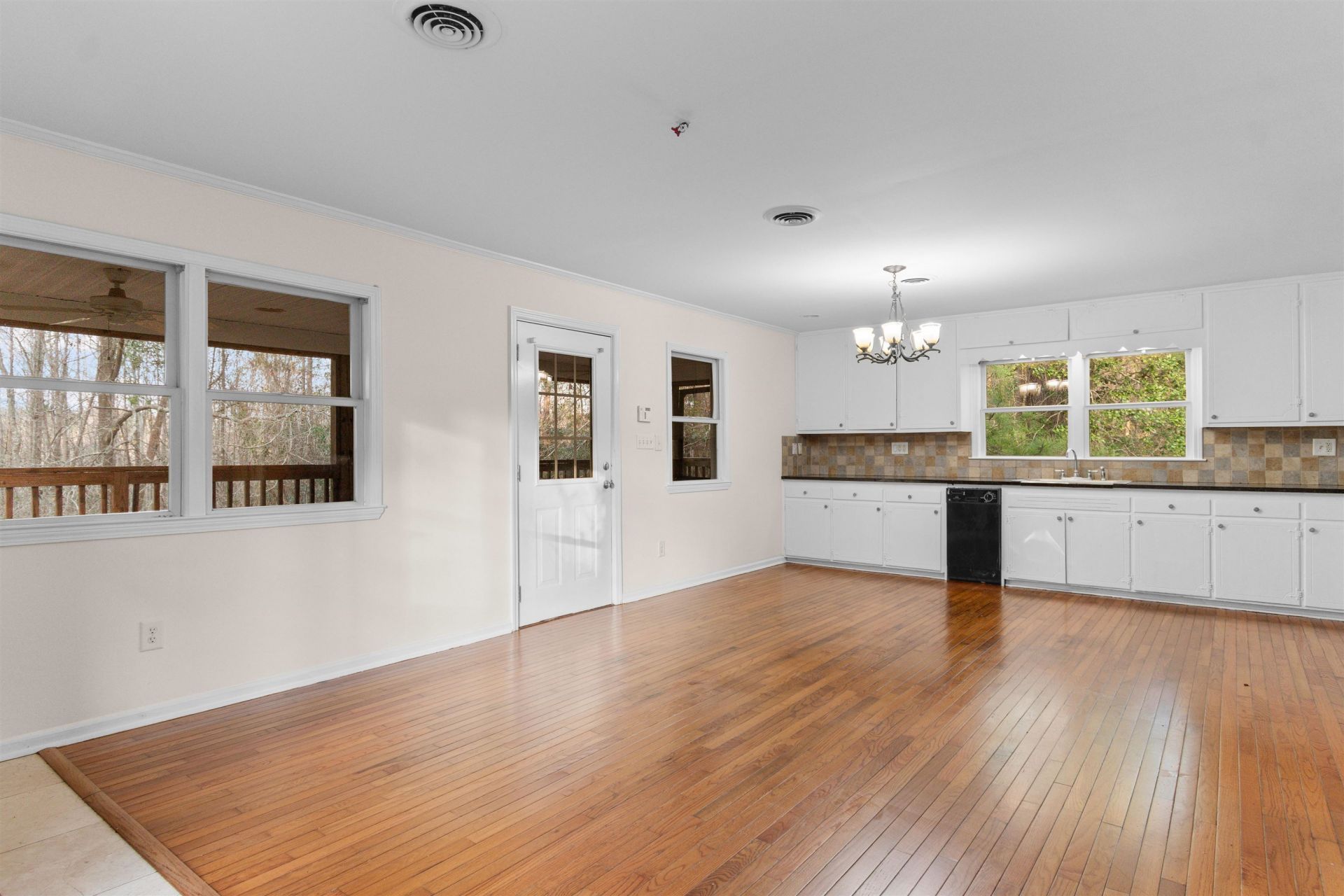 3534 Nichols Hwy. Photo 13